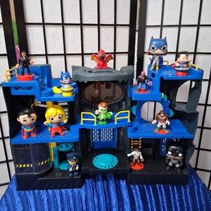 Batcueva Imaginext DC Super Friends. Fisher-price